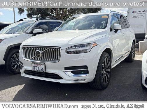2023 Volvo XC90 B5 Plus