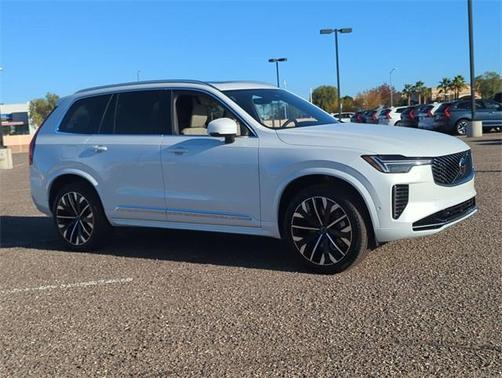 2026 Volvo XC90 B6 Plus 7-Seater