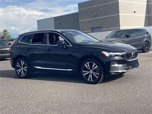 2022 Volvo XC60 B5 Inscription