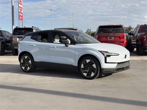 2026 Volvo EX30 Twin Motor Ultra