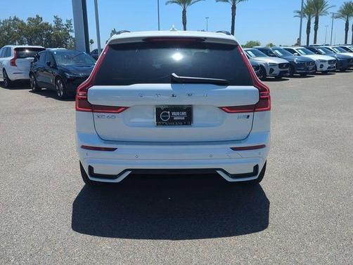 Crystal White 2026 Volvo XC60 B5 Plus