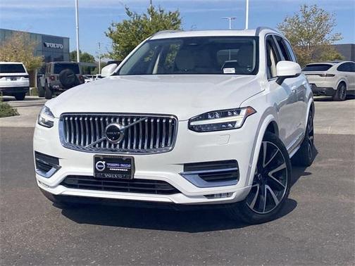 2023 Volvo XC90 B6 Plus 7-Seater