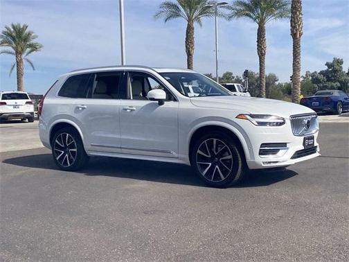 2023 Volvo XC90 B6 Plus 7-Seater