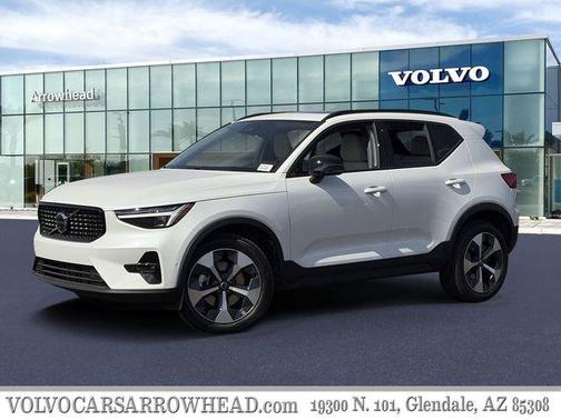 Crystal White 2026 Volvo XC40 B5 Plus