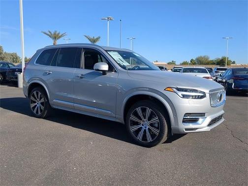 2025 Volvo XC90 Plug-In Hybrid T8 Ultra 6-Seater