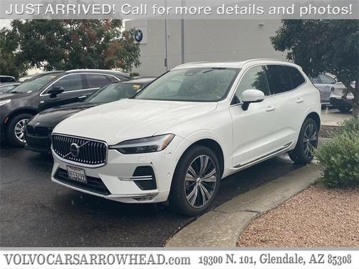 2023 Volvo XC60 B5 Plus Bright Theme