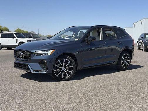 Denim Blue Metallic 2024 Volvo XC60 B5 Plus Dark Theme