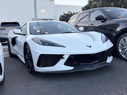 2020 Chevrolet Corvette Stingray w/2LT