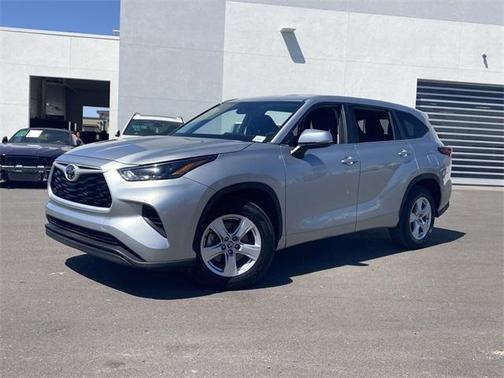 2023 Toyota Highlander L
