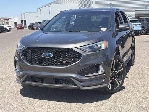 Magnetic 2019 Ford Edge ST