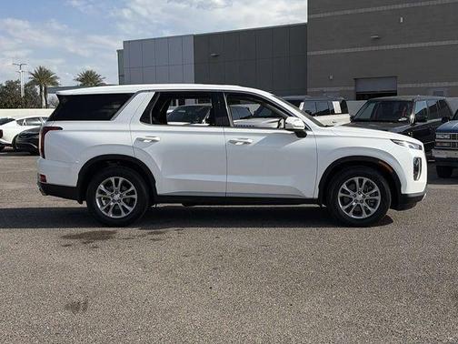 2022 Hyundai PALISADE SE