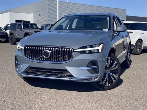 2022 Volvo XC60 B6 AWD Inscription