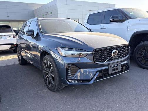 Denim Blue Metallic 2023 Volvo XC60 B5 Plus Dark Theme
