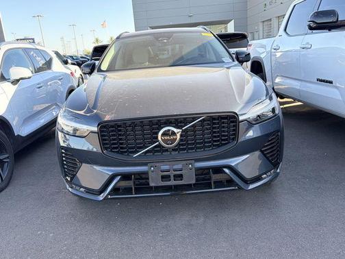 Denim Blue Metallic 2023 Volvo XC60 B5 Plus Dark Theme