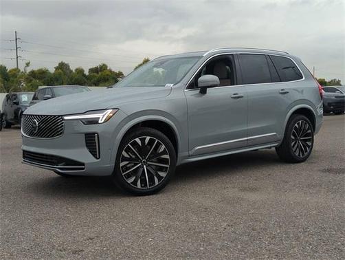 2026 Volvo XC90 B6 Plus 7-Seater
