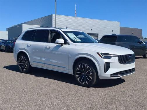 2025 Volvo XC90 Plug-In Hybrid T8 Ultra 7-Seater