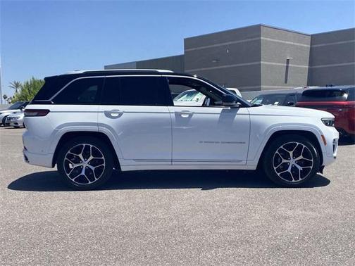 2023 Jeep Grand Cherokee 4xe Summit