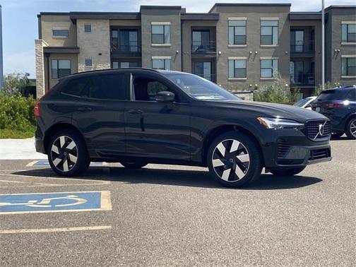2025 Volvo XC60 Plug-In Hybrid T8 Ultra