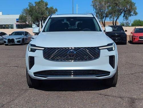 Crystal White 2025 Volvo XC90 B6 Ultra