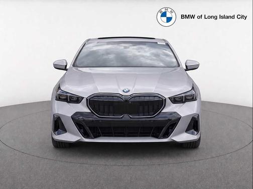 Oxide Grey Metallic 2027 BMW 530 i xDrive