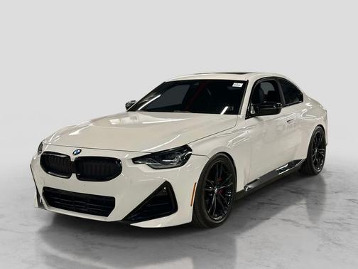 Alpine White 2024 BMW M240 i xDrive