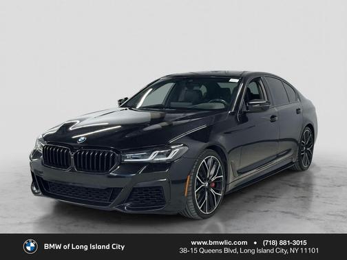 Black Sapphire Metallic 2022 BMW M550 i Xdrive
