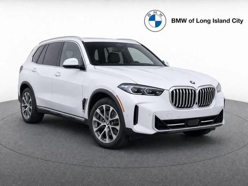 Mineral White Metallic 2026 BMW X5 PHEV xDrive50e