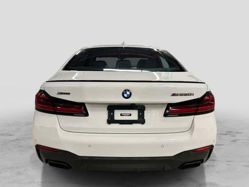 Alpine White 2023 BMW M550 i Xdrive