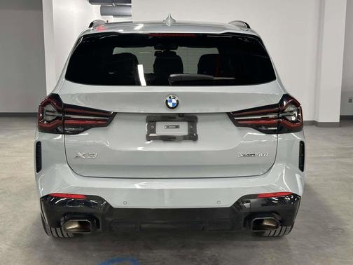 Brooklyn Grey Metallic 2024 BMW X3 xDrive30i