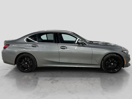 Skyscraper Grey Metallic 2024 BMW 330 xDrive