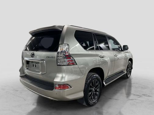Atomic Silver 2023 Lexus GX 460 Premium
