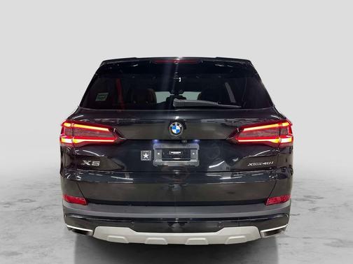 Black Sapphire Metallic 2023 BMW X5 xDrive40i