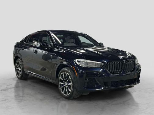 Carbon Black Metallic 2023 BMW X6 xDrive40i