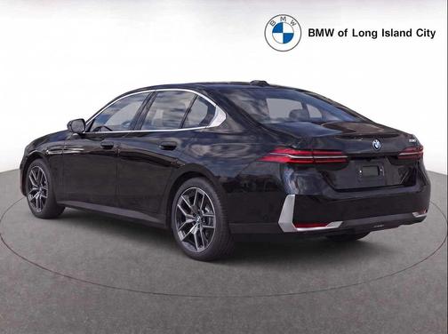 Black Sapphire Metallic 2027 BMW 530 i xDrive