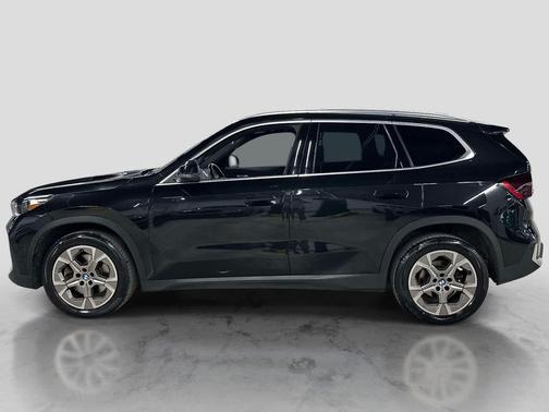 Black Sapphire Metallic 2023 BMW X1 xDrive28i