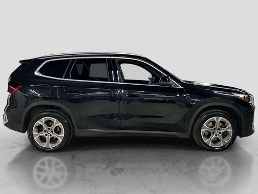 Black Sapphire Metallic 2023 BMW X1 xDrive28i