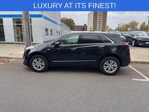 2022 Cadillac XT5 Luxury