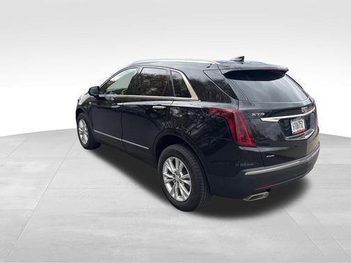 2022 Cadillac XT5 Luxury