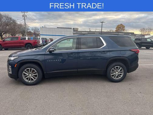 2023 Chevrolet Traverse LT Cloth