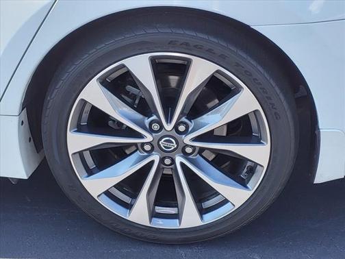 2019 Nissan Maxima 3.5 Platinum