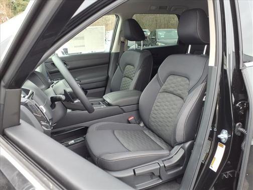 2026 Nissan Pathfinder S