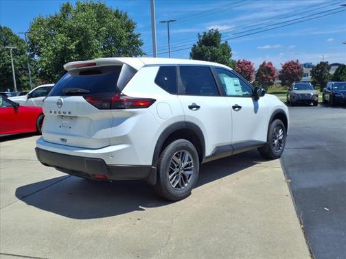 2025 Nissan Rogue S