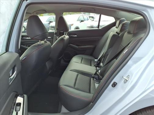 2025 Nissan Altima SR FWD