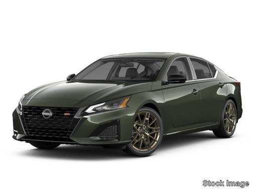 2025 Nissan Altima SR FWD
