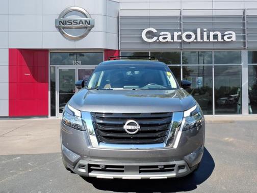 2023 Nissan Pathfinder Platinum 4WD