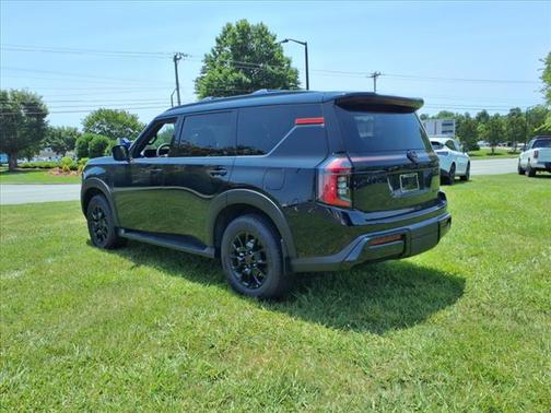 2025 Nissan Armada PRO-4X 4WD