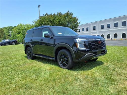 2025 Nissan Armada PRO-4X 4WD