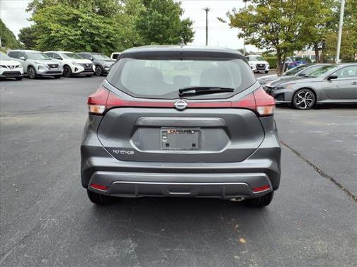 2025 Nissan Kicks S