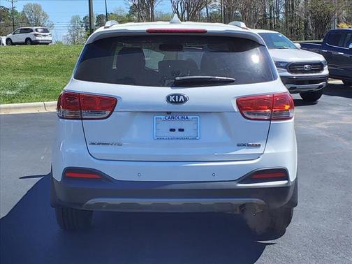 2016 Kia Sorento EX