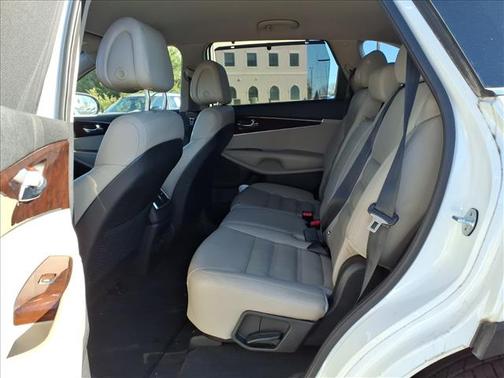 2016 Kia Sorento EX